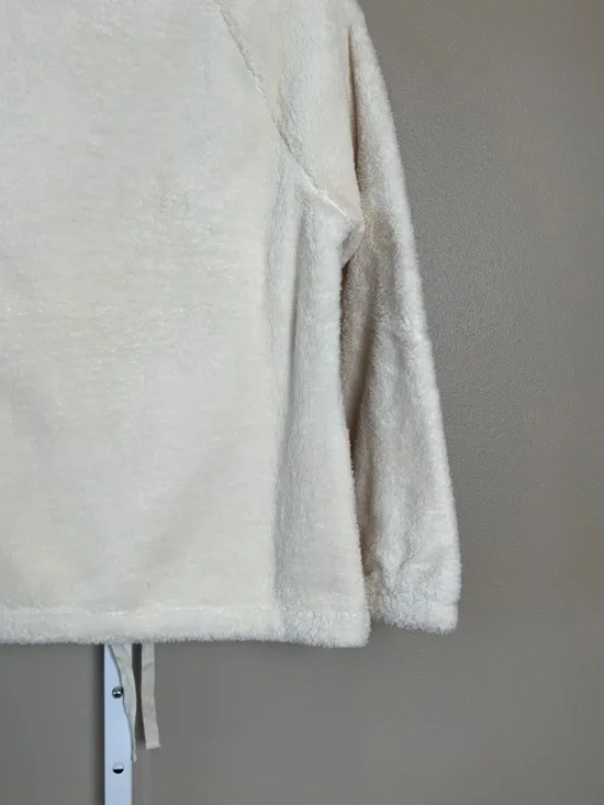 GAP Body Sherpa Mock-Neck Popover Kangaroo Pocket Sweatshirt - Picture 15 of 16